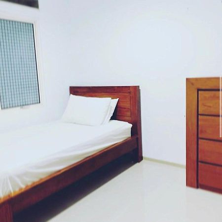Imah Dago Villa - Budget Staycation Villa In バンドゥン エクステリア 写真