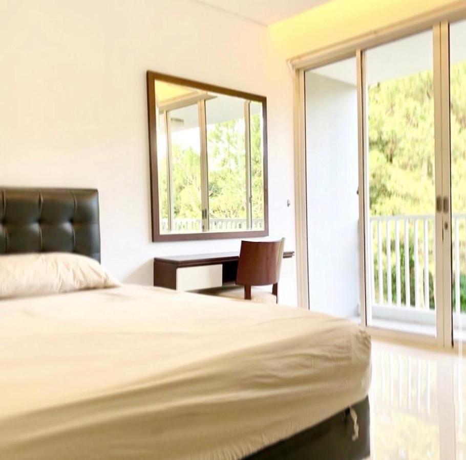 Imah Dago Villa - Budget Staycation Villa In バンドゥン エクステリア 写真