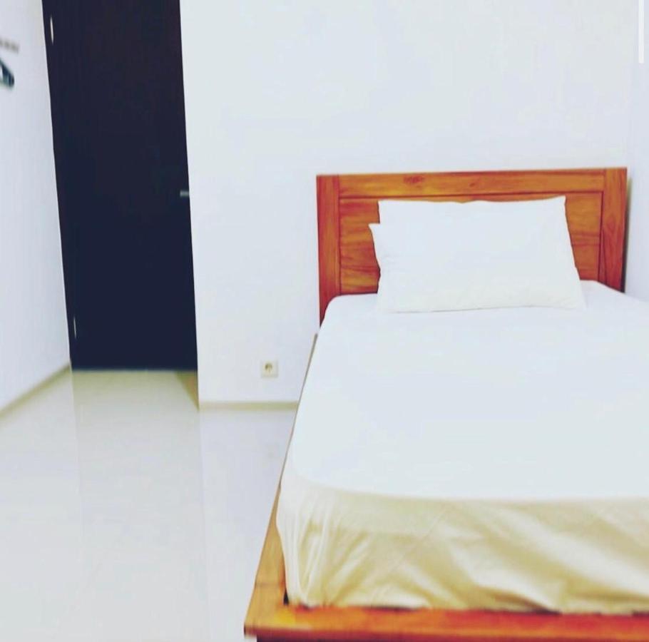 Imah Dago Villa - Budget Staycation Villa In バンドゥン エクステリア 写真